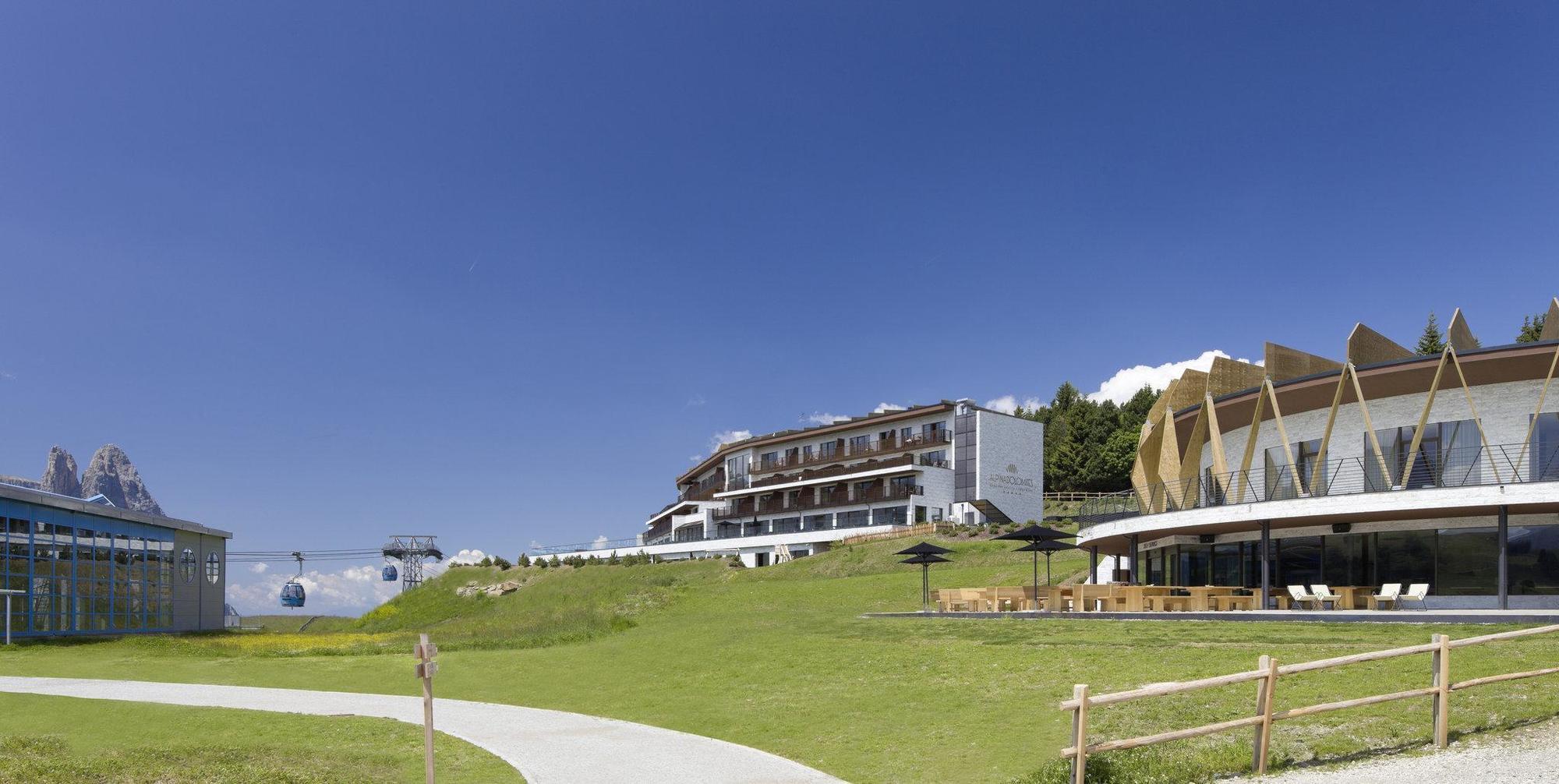 Como Alpina Dolomites Hotel Alpe Di Siusi Exterior photo